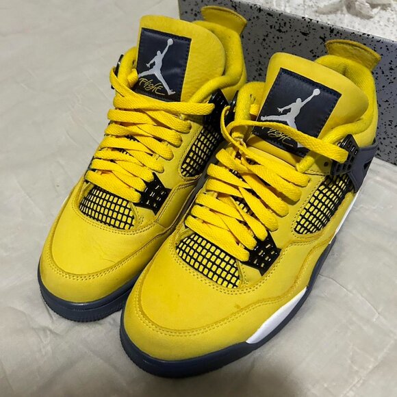 Air Jordan 4 Retro ‘Lighting’ - Picture 3 of 4